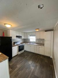 1975 Silver Creek Lone Star Mobile Home
