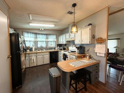 Photo 4 of 14 of home located at 5563 SW 58th Pl. Ocala, FL 34474