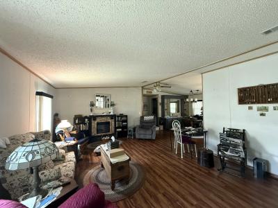 Photo 5 of 14 of home located at 5563 SW 58th Pl. Ocala, FL 34474