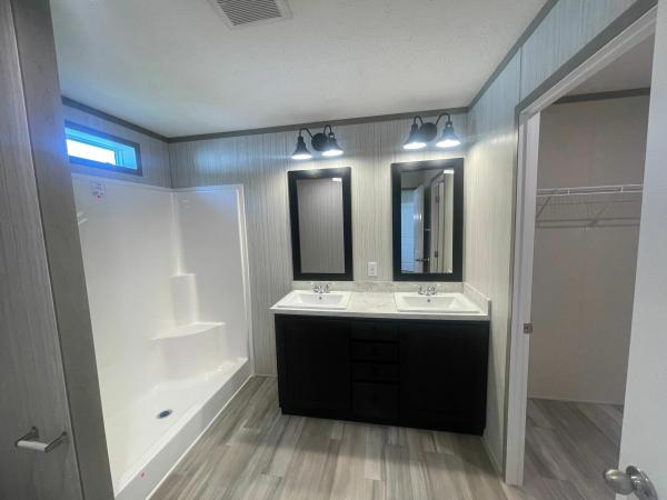 2025 Clayton Homes Inc Pulse Mobile Home