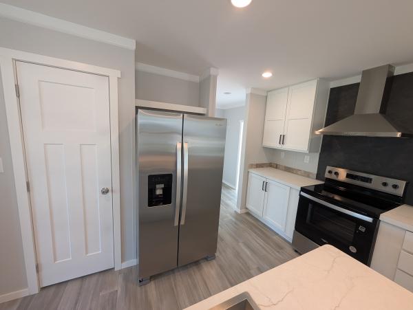 2025 Palm Harbor 340CS28482A Mobile Home