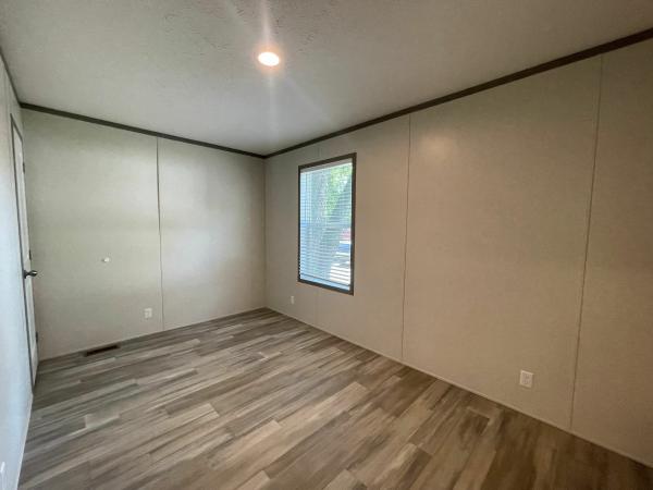 2025 Clayton Homes Inc Pulse Mobile Home