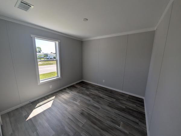 2025 Palm Harbor 340CS28482A Mobile Home