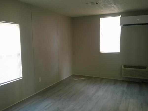 2006 PARK MODEL  Home