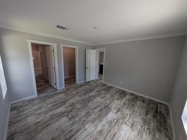 2025 Palm Harbor 340CS28482A Mobile Home