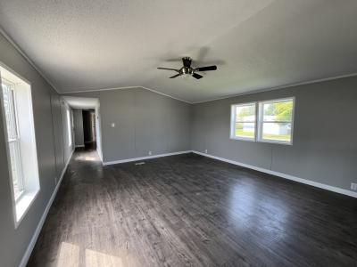 Photo 3 of 5 of home located at 5238 Cromwell Ct Sterling Heights, MI 48310
