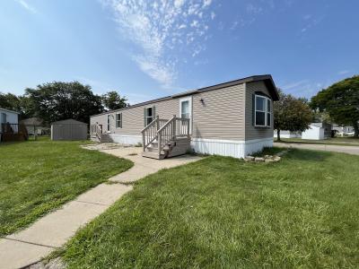 Photo 5 of 5 of home located at 5238 Cromwell Ct Sterling Heights, MI 48310