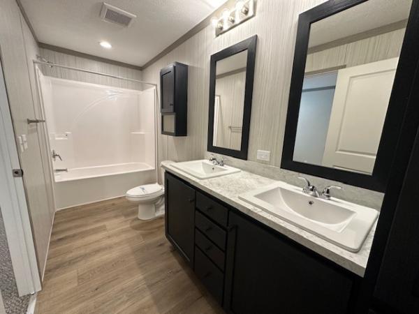 2025 Clayton 6616-4779 Pulse  Home