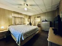 Rama FLMHS CC OXFORD Mobile Home