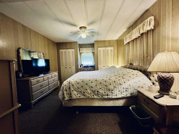 Rama FLMHS CC OXFORD Mobile Home