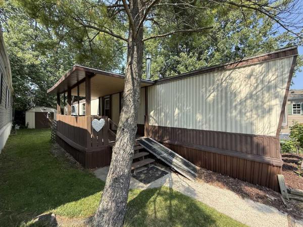 1982 Manufactured Home
