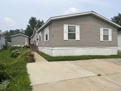 Photo 1 of 19 of home located at 755 Legault Ct Rochester Hills, MI 48307
