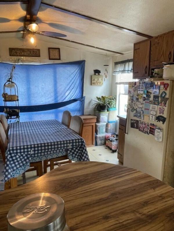 1984 Champion Manufactured Home