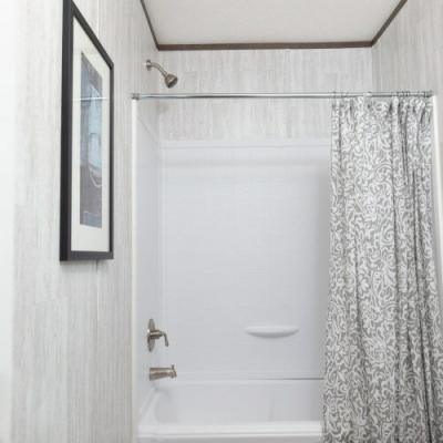 Photo 4 of 8 of home located at 2319 Greensburg Rd Campbellsville, KY 42718