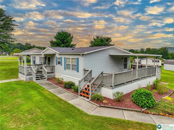 Photo 2 of 2 of home located at 86 Sam Brooke Circle Lehighton, PA 18235