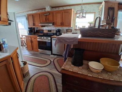 Photo 3 of 6 of home located at 188 W Cedar Street Palmyra, PA 17078