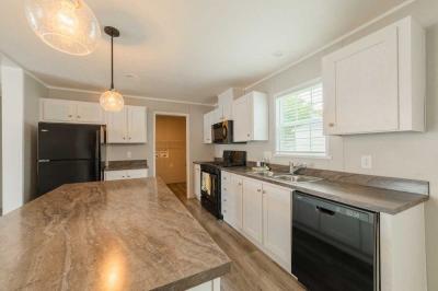 Photo 5 of 30 of home located at 30 Sara Dr Hastings, NE 68901