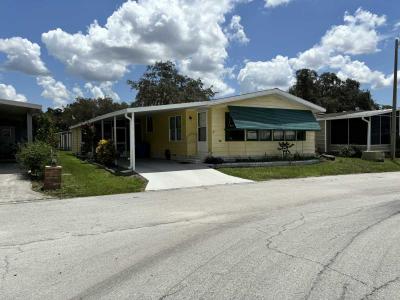 Photo 5 of 58 of home located at 4469 Sailboat Ave Lakeland, FL 33805