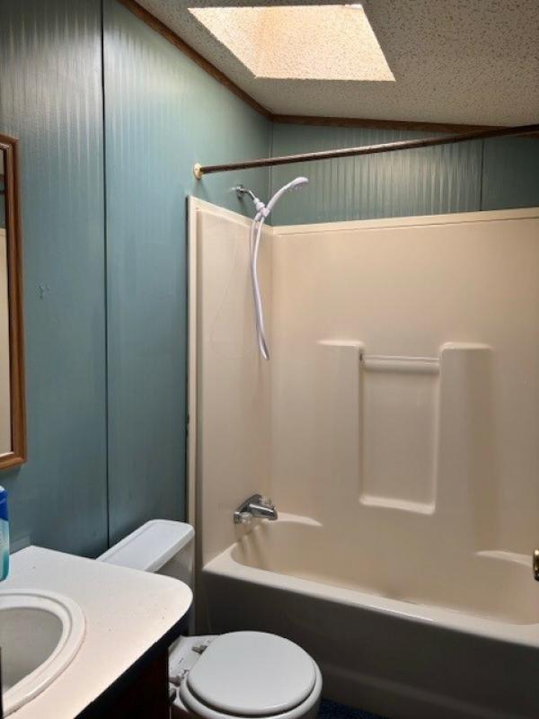 1997 Skyline Manufactured Home