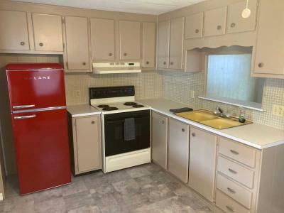 Photo 4 of 8 of home located at 2261 Gulf To Bay Blvd. #319 Clearwater, FL 33765