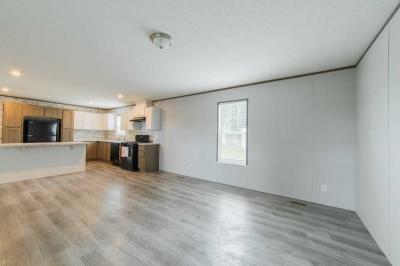Photo 3 of 28 of home located at 17 Kingston Hastings, NE 68901