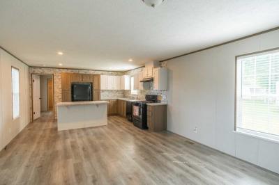 Photo 4 of 28 of home located at 17 Kingston Hastings, NE 68901