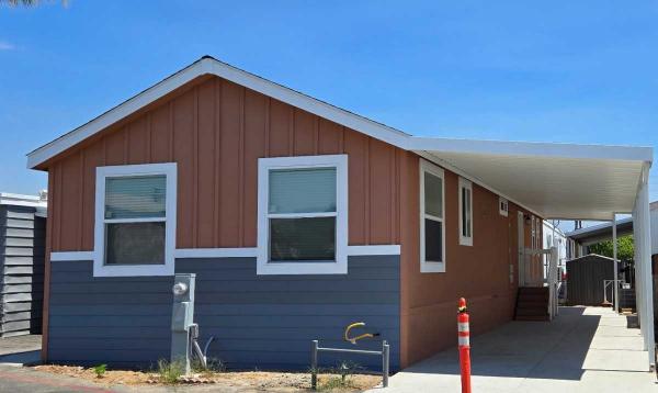 Photo 1 of 2 of home located at 1045 N Azusa Ave Spc 63 Covina, CA 91722