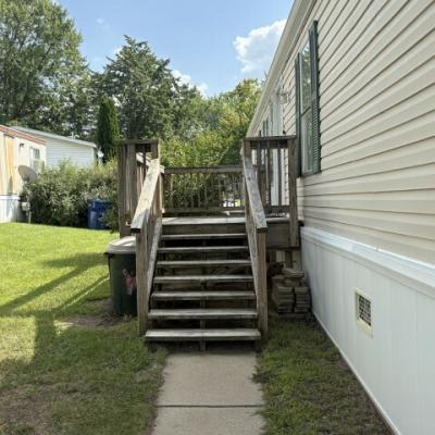 Photo 2 of 15 of home located at 37 Charlevoix St New Hudson, MI 48165