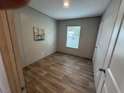 Photo 5 of 10 of home located at 551 Coyote Circle Midway Park, NC 28544