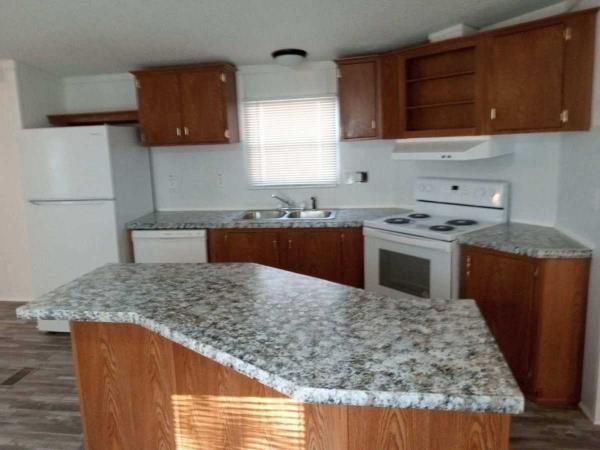 2000 Bril Mobile Home