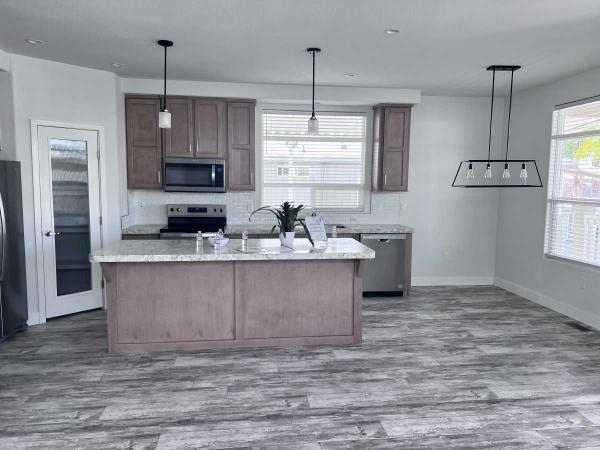 2024 220C024523L Manufactured Home