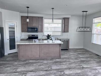 Photo 2 of 11 of home located at 1445 W. Florida Ave Sp#8 Hemet, CA 92543