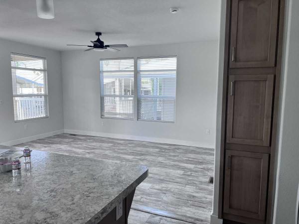 2024 220C024523L Manufactured Home