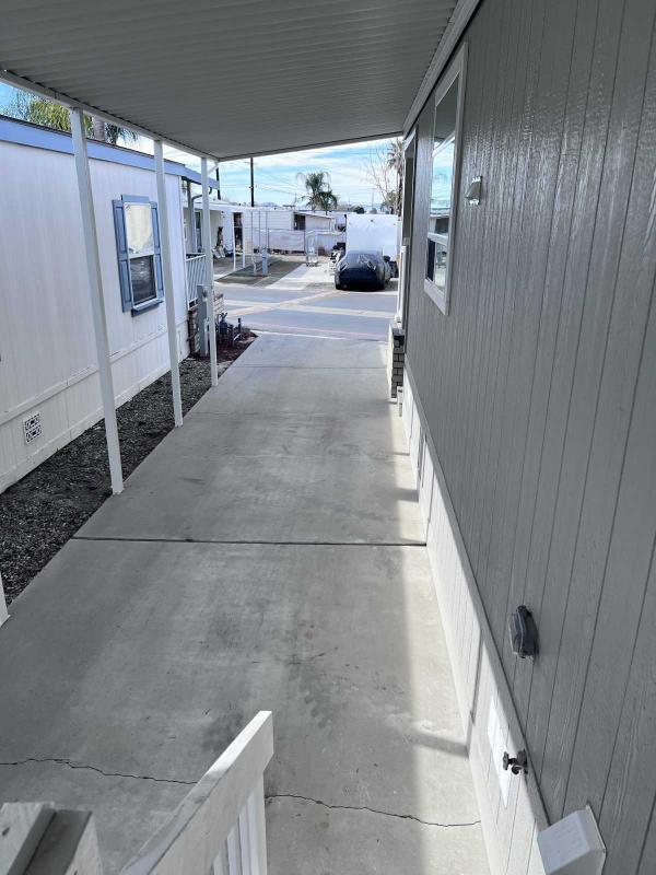 2024 Fleetwood 220C024523L Manufactured Home