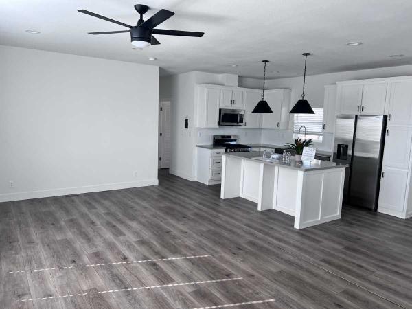 2024 Clayton Homes Harmony 71HRR24523BH24  Manufactured Home