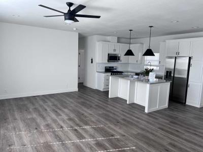 Photo 3 of 12 of home located at 1445 W. Florida Ave Sp#41 Hemet, CA 92543