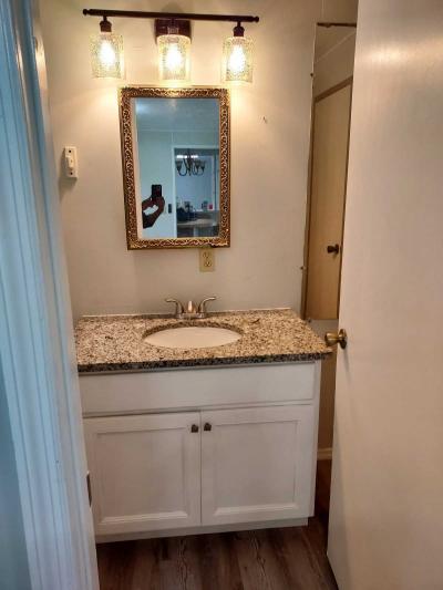 Photo 8 of 18 of home located at 192 Rainbow Ln W Dundee, FL 33838