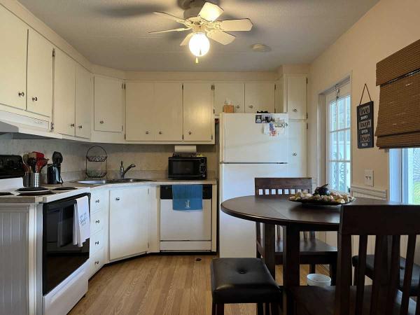 1976 IMPE Mobile Home