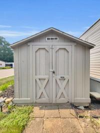 1981 Windsor 2BR CCKFB 1 3/4BA Manufactured Home