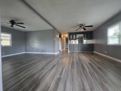 Photo 4 of 8 of home located at 9925 Ulmerton Rd, #22 Largo, FL 33771
