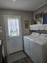 2022 Clayton Reserve 60! Mobile Home