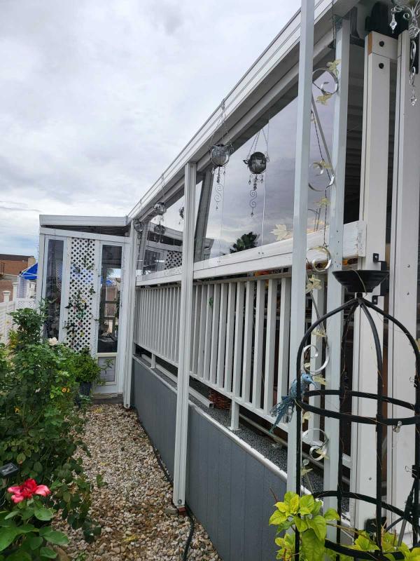 1983  GOLDEN WEST KINGSTON  Mobile Home
