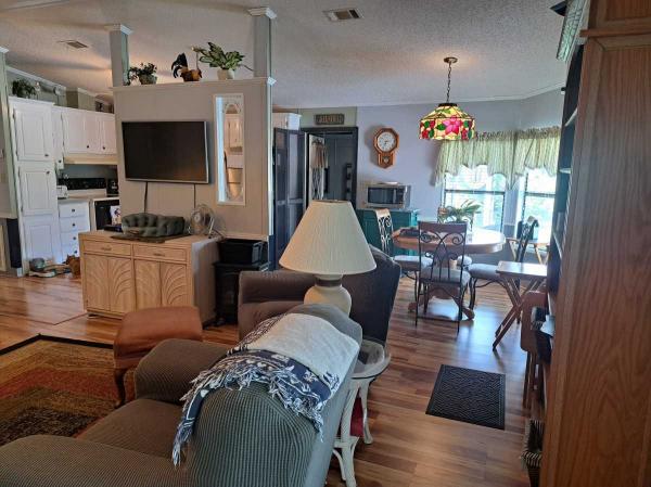 1989 Manufactured Home