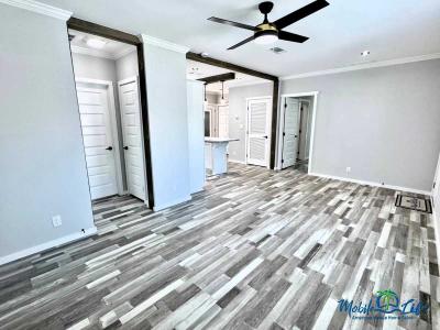 Photo 3 of 28 of home located at 30700 Us Highway 19 N Lot 111 Palm Harbor, FL 34684