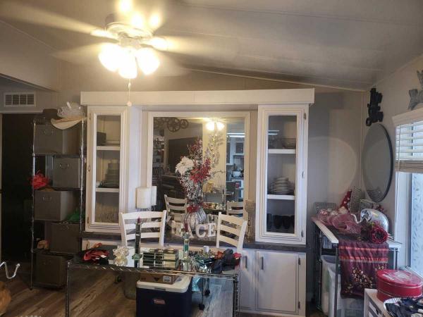 1983  GOLDEN WEST KINGSTON  Mobile Home