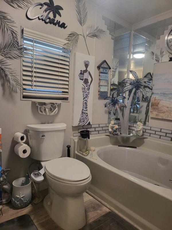 1983  GOLDEN WEST KINGSTON  Mobile Home