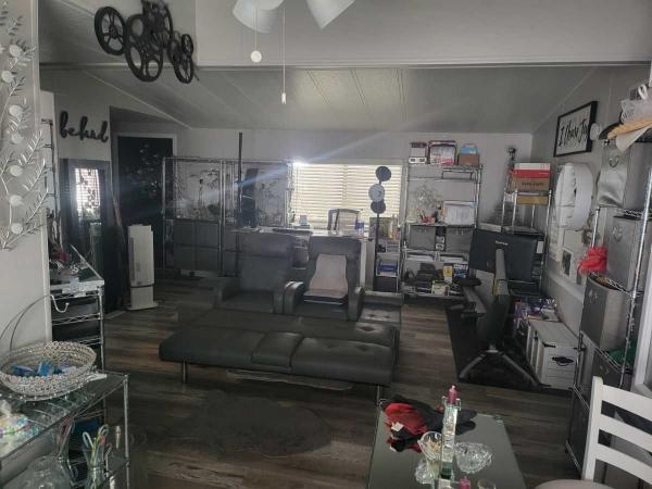 1983  GOLDEN WEST KINGSTON  Mobile Home