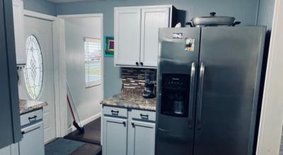 Photo 4 of 8 of home located at 570 57th Ave W Lot 20 Bradenton, FL 34207