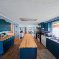 1980 Sherwood Manufactured Home