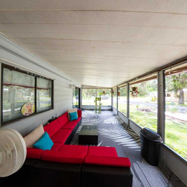 1980 Sherwood Manufactured Home